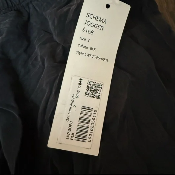 Lululemon Lab NEW NWT Black Schema Joggers - Picture 9 of 9